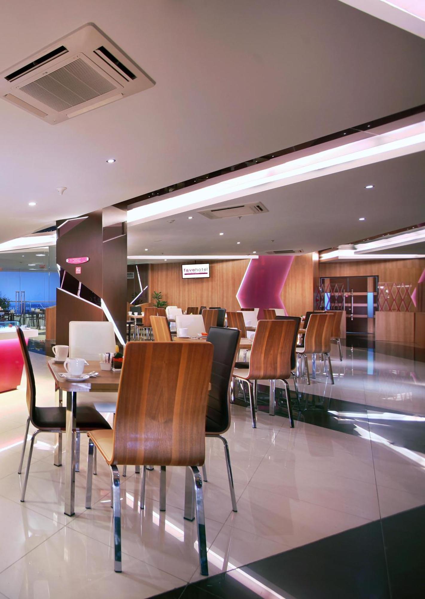 Favehotel Ltc Glodok Джакарта Экстерьер фото