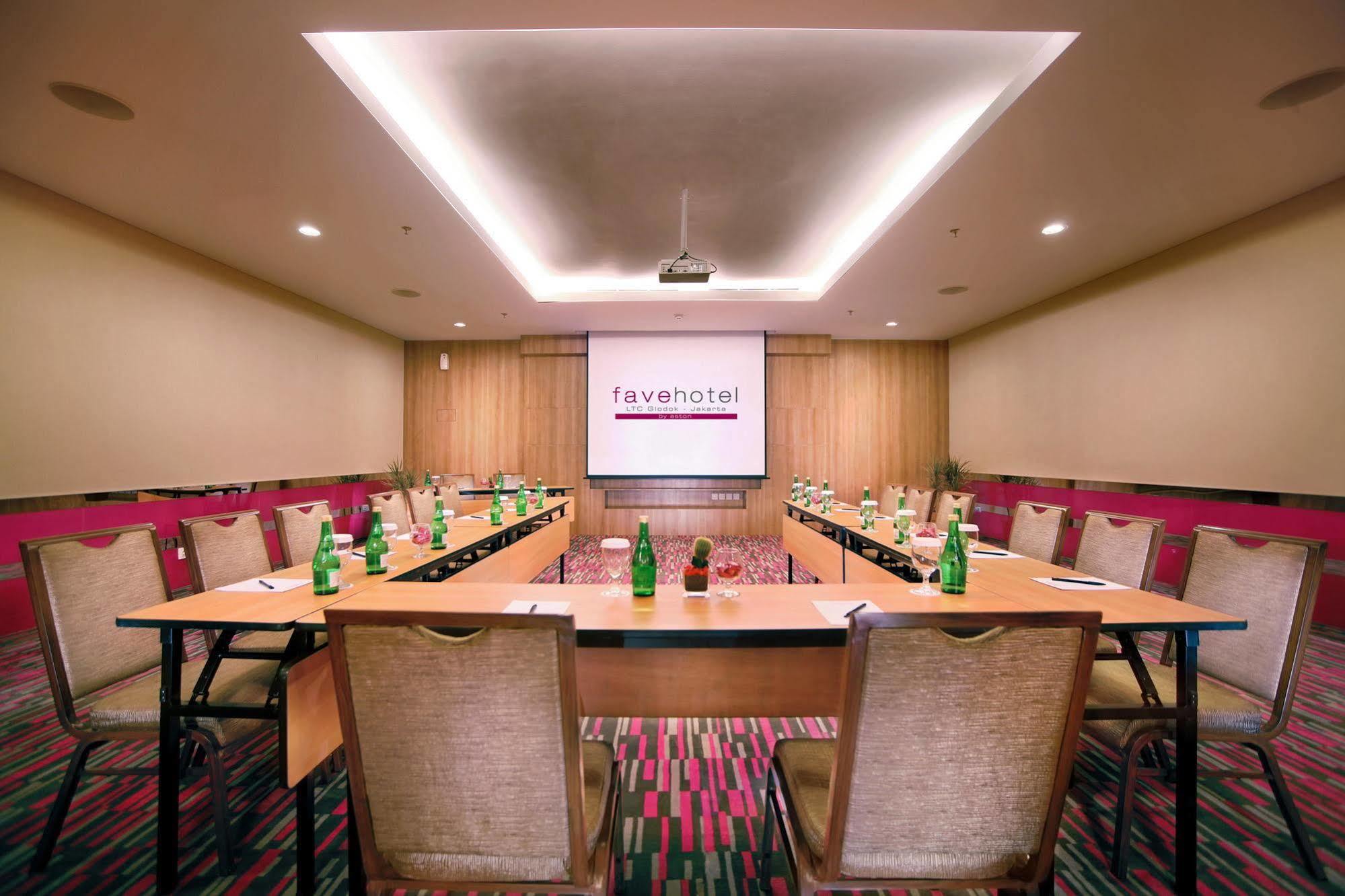 Favehotel Ltc Glodok Джакарта Экстерьер фото